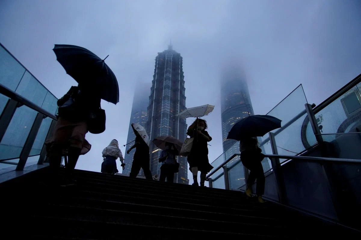 Тайфун Чанту увеличил уровень опасности в Шанхае до «Оранжевого»