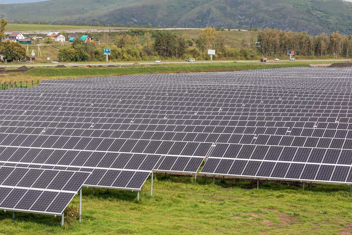 В Башкортостане построят крупнейшую солнечную электростанцию с накопителем энергии